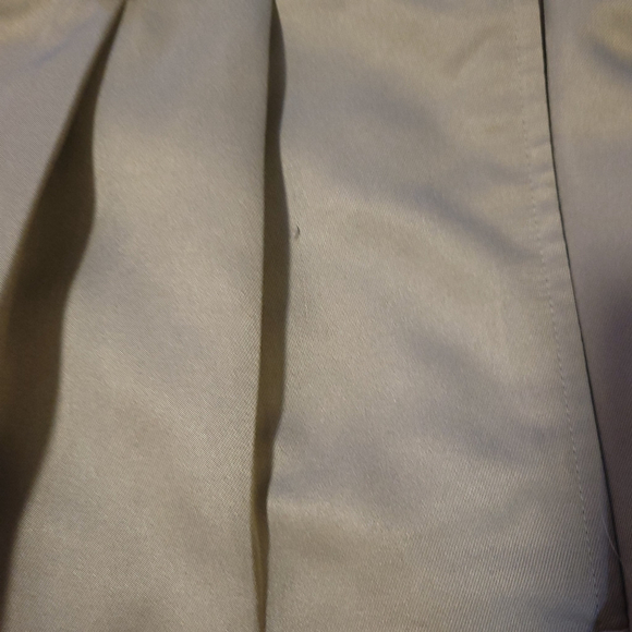 Croft & Barrow Men's 38x30 Pleated Slacks Pants - Picture 6 of 7